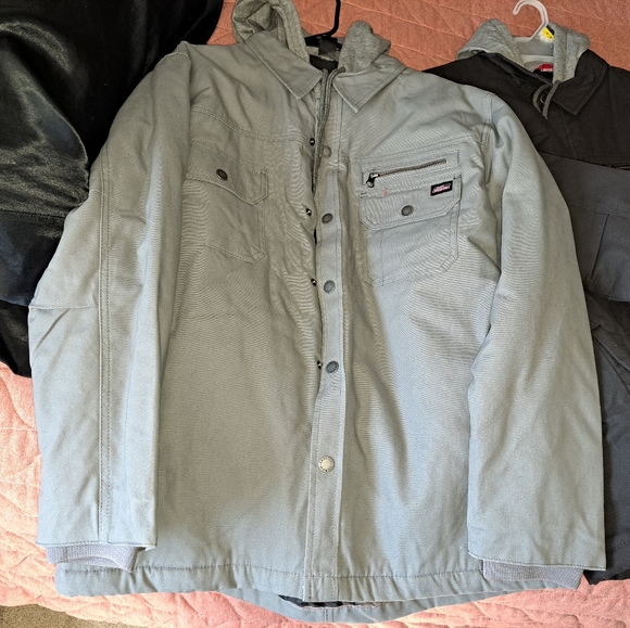 Mens dickies canvas chore jacket with hood - Picture 3 of 3